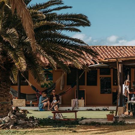 Surf House Hostel Callao Salvaje Exterior photo